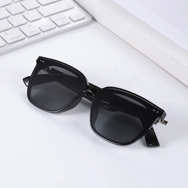 Smart Glasses with Speaker Bluetooth Call Music Anti-Blue Light Eyeglasses Eyewear Stereo Anti-Uv400 Ultraviolet Sunglasses